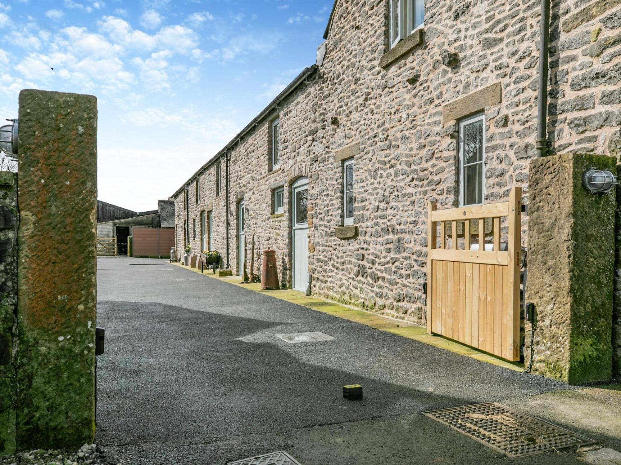Cowcroft - Uk45063 Holiday home